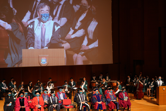 Acting HKU President and Vice-Chancellor Professor Richard Wong addresses new students in a welcoming speech